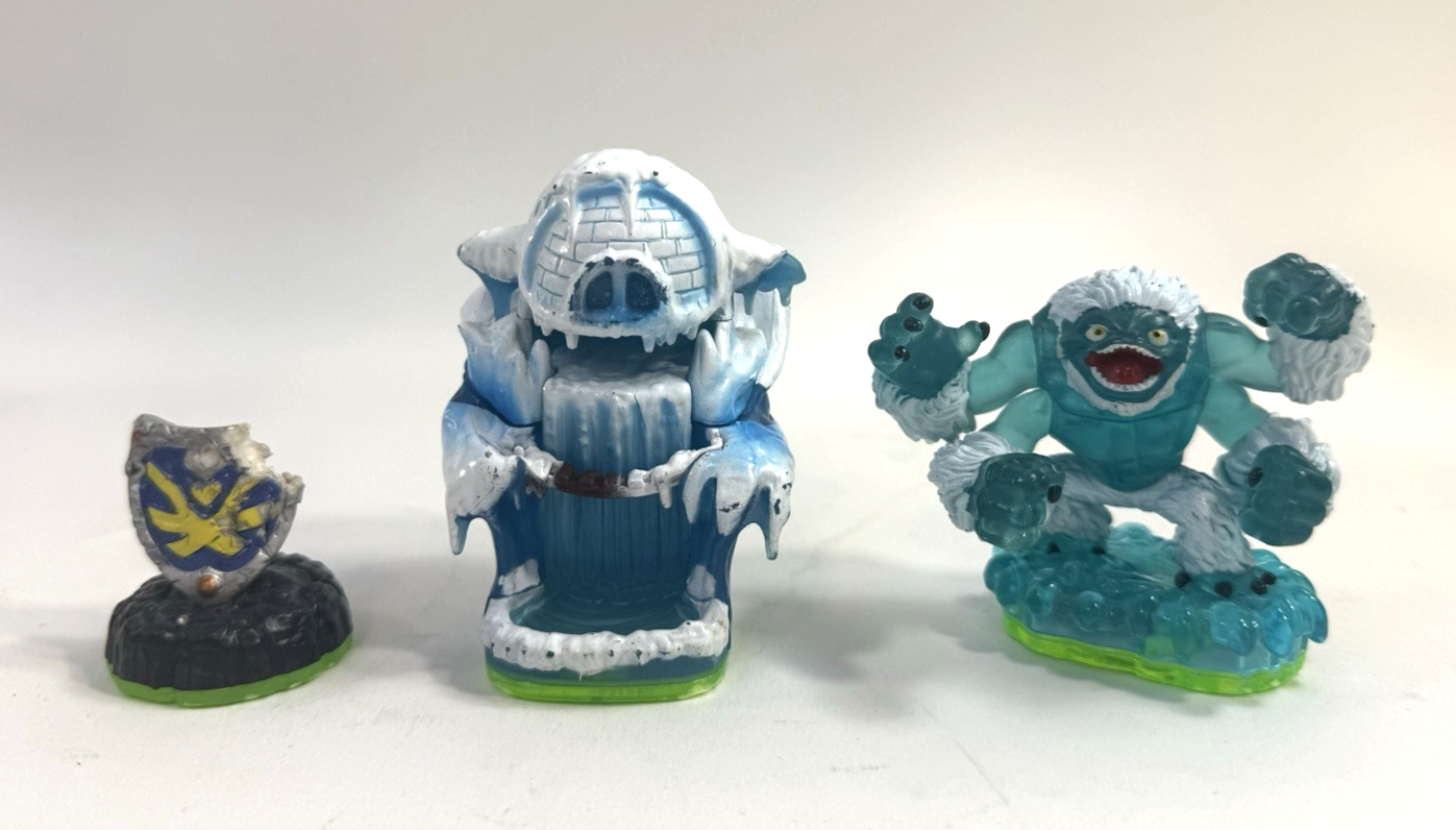 Skylanders Spyro's Adventure Slam Bam, Empire Of Ice, Sky Iron Shield Bundle