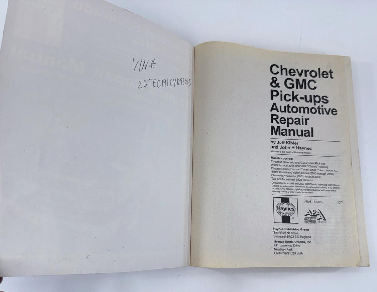 Haynes Chevrolet Silverado GMC Sierra  1999-2006 Repair Shop Manual 24066