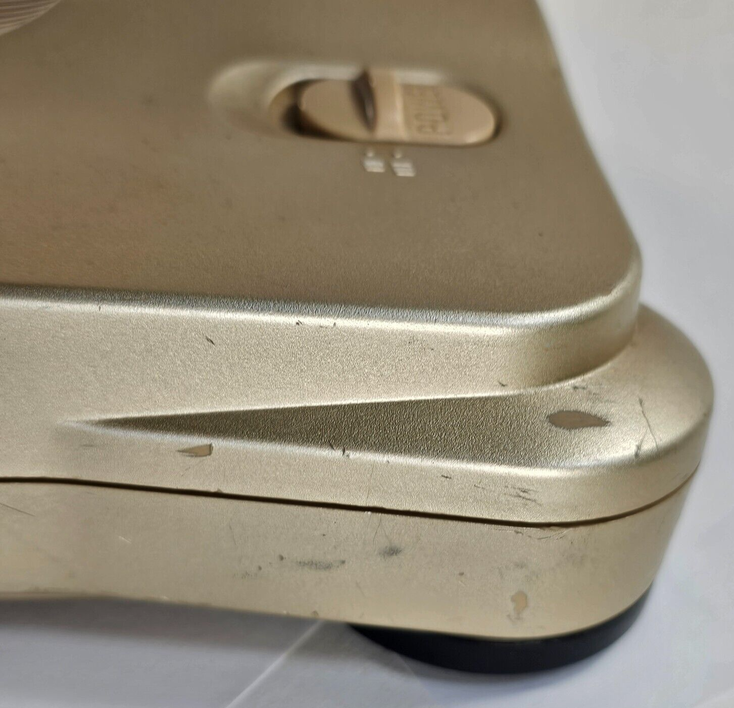 Nintendo 64 Toys 'R Us Exclusive Gold Console NUS-001 - Tested and Working