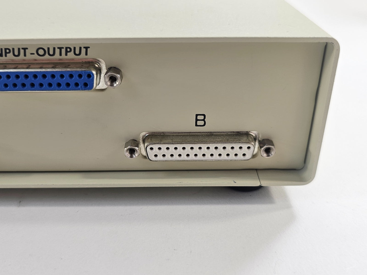 BusinessLand Manual DB-25 A/B Data Switch Box - Parallel Port Selector  - Tested