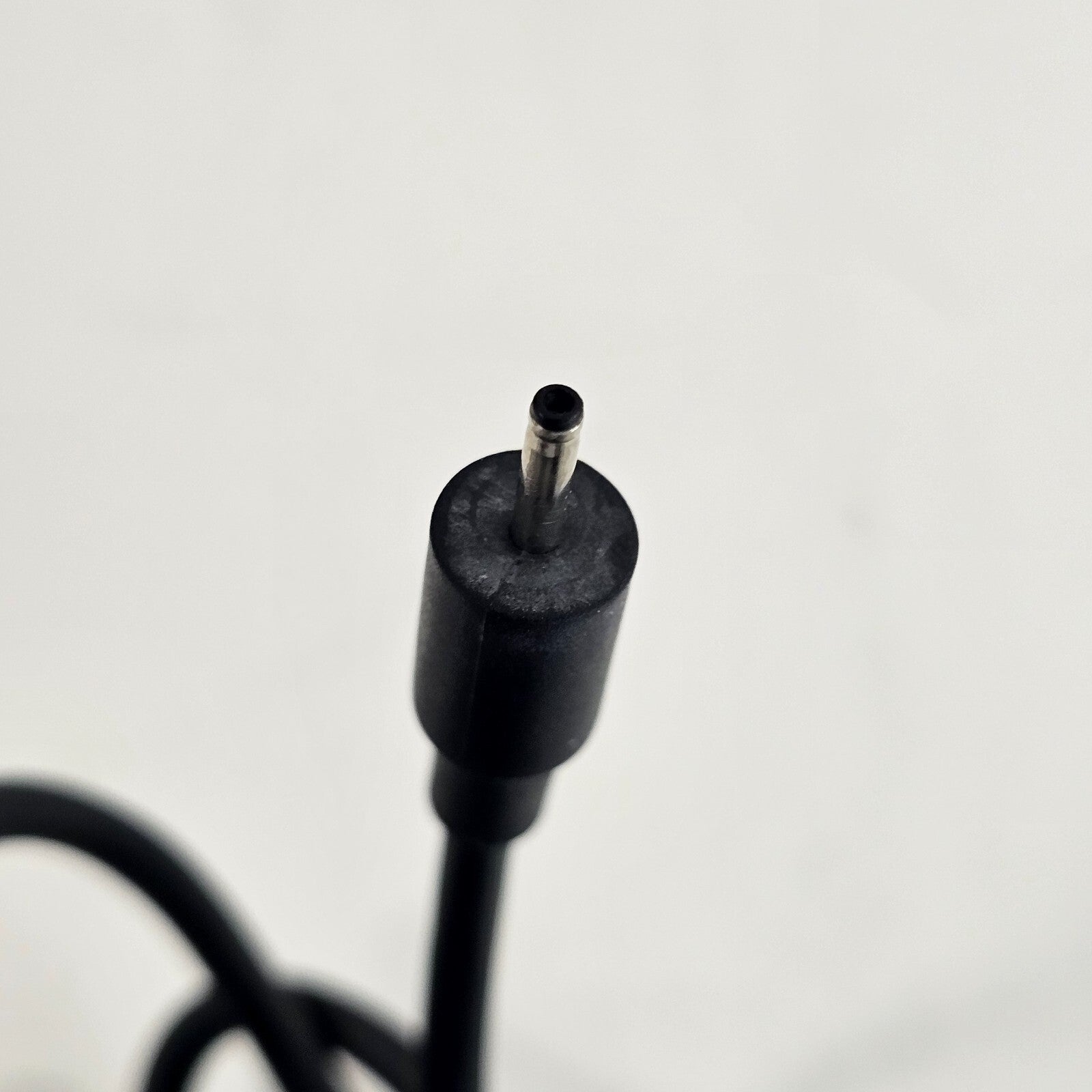 Motorola Droid Razr HD Docking Station and AC Adapter in Box - Tested