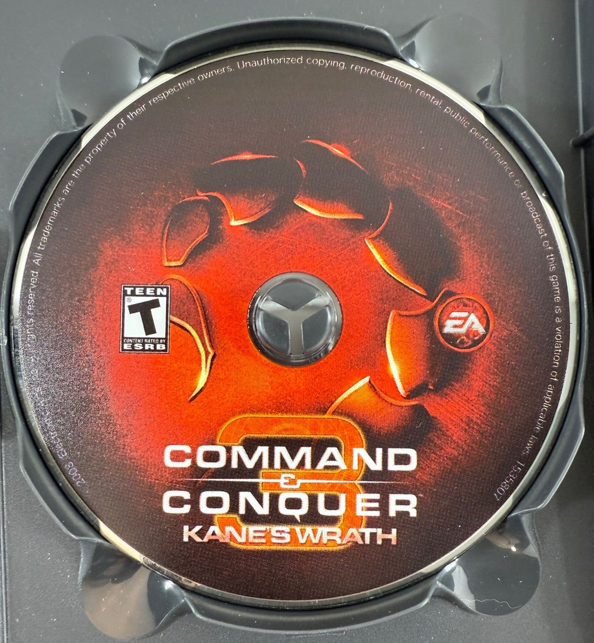 Command & Conquer 3: Tiberium Wars And Kane’s Wrath  Expansion (PC DVD Bundle)