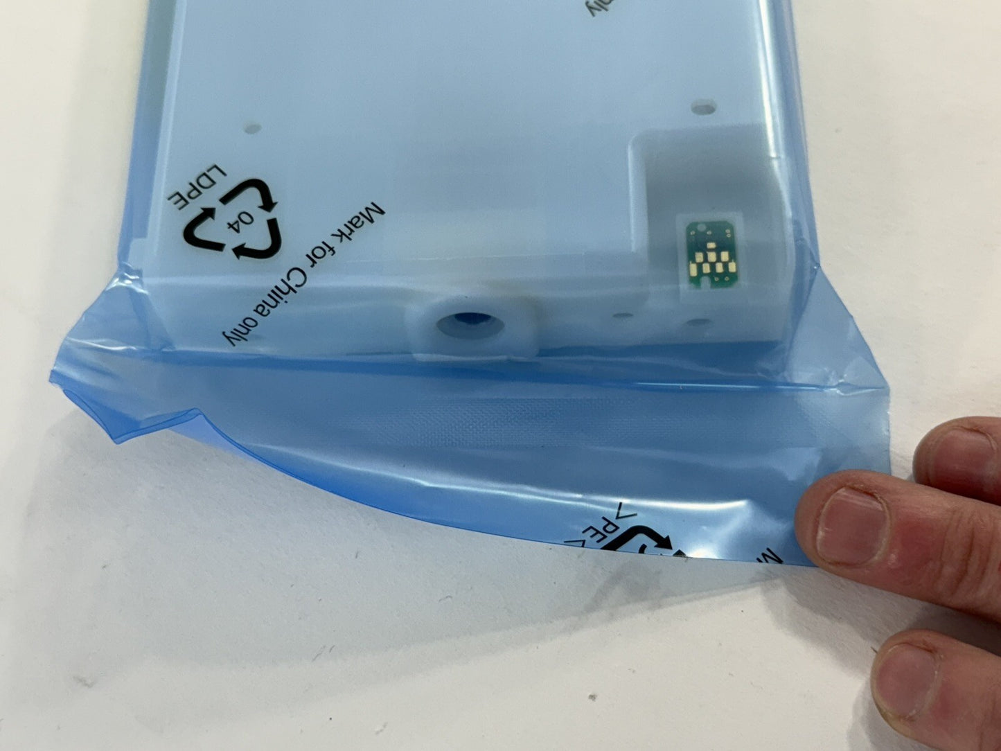 Epson UltraChrome K3 T606 Yellow Ink Cartridge (C13T606400) Sealed  Exp 7/2018