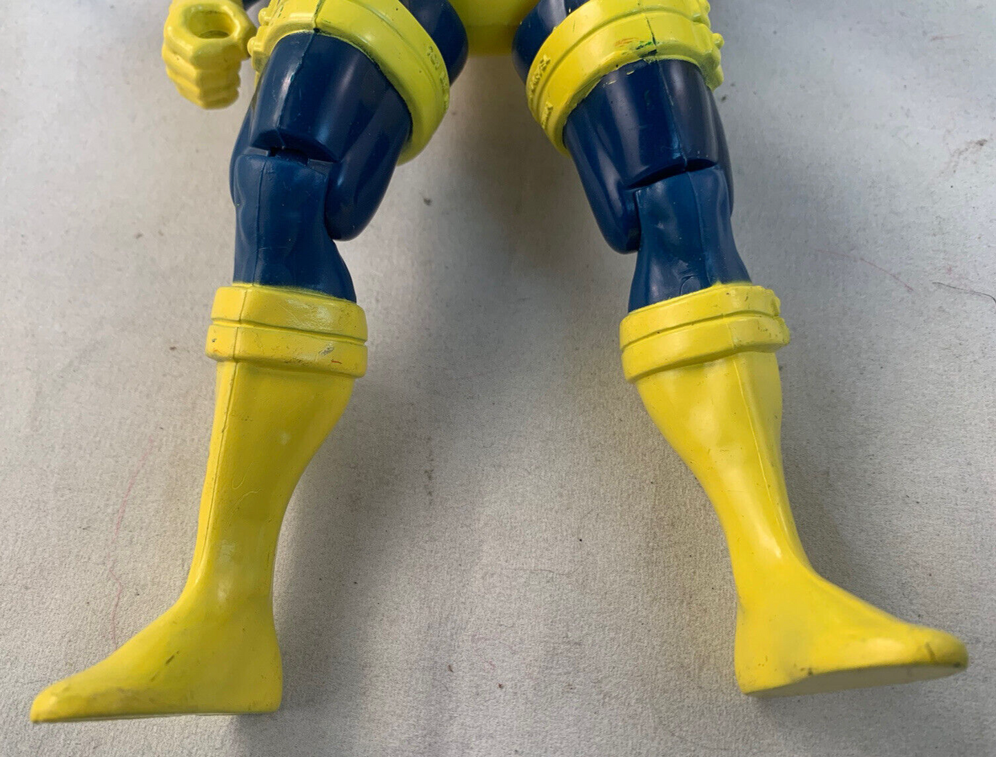 ToyBiz 1993 Marvel X-Men Cyclops Deluxe 10" Loose Action Figure
