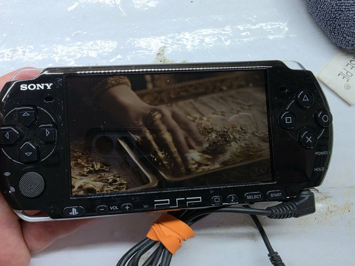 Curse of the Golden Flower (UMD, 2007) Disc and Case - Tested and Working