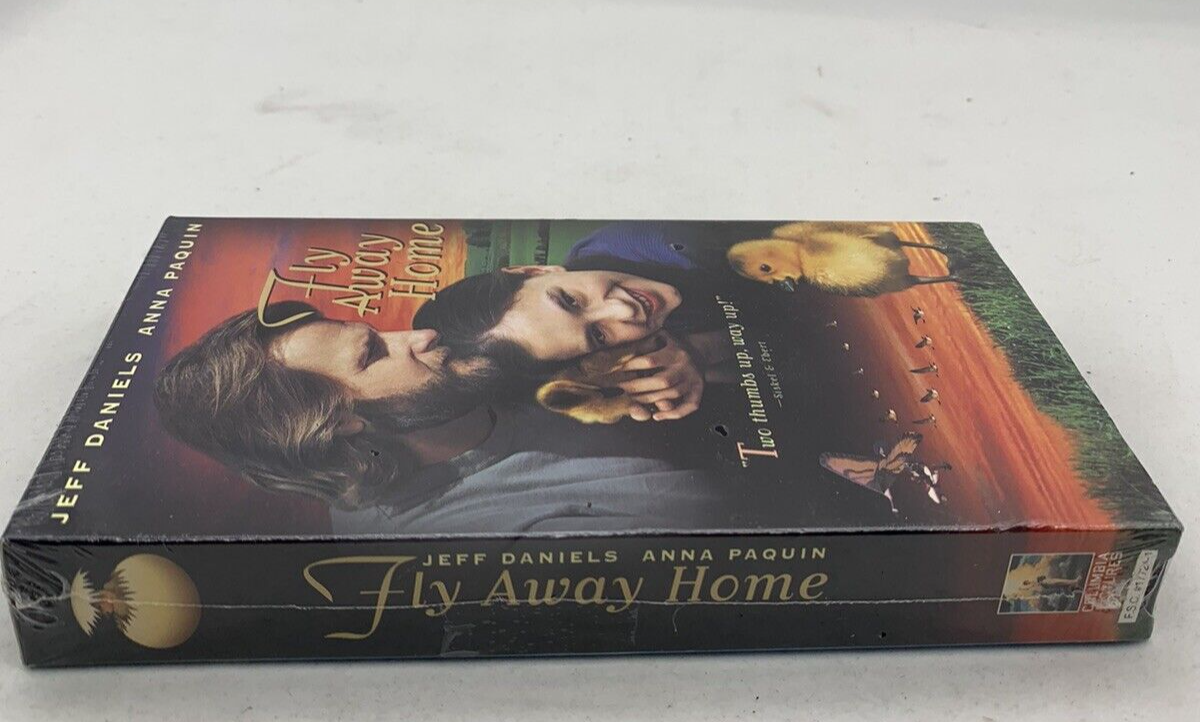 Fly Away Home (VHS, 1997) New, Factory Sealed - Jeff Daniels, Anna Paquin