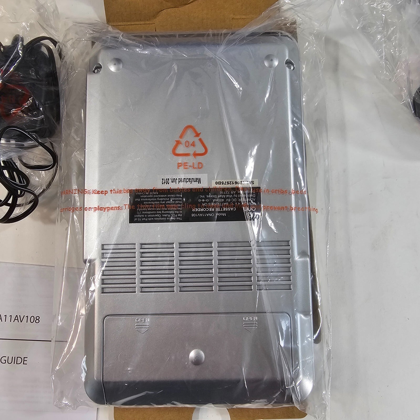 Onn ONA11AV108 Cassette Recorder with Microphone - New, Open Box