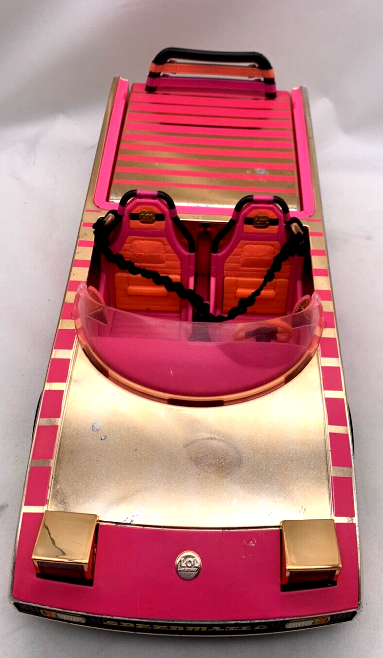 MGA 2019 L.O.L. Surprise Pink/Gold Speedmatic Car Pool Coupe - Lights Work