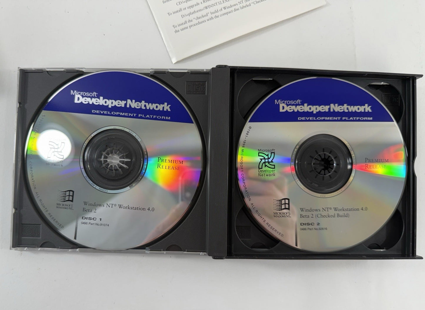 Microsoft Development Network 1995/96 Software Bundle with Visual C++ And Keys