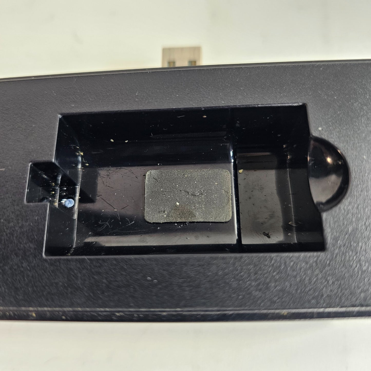 Nyko Xbox 360 Charging Base / Docking Station model 86118-P37 - Tested