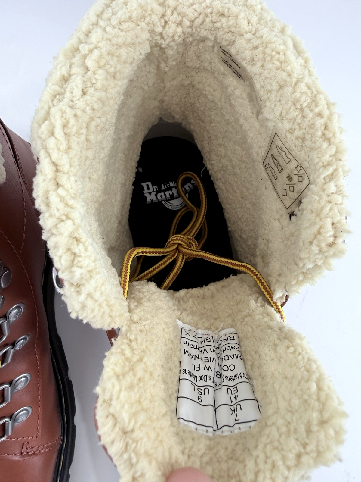 Doc Martens Combs W Leather Faux Fur-Lined Womens 9 Tan Air Wair WarmWair Boots