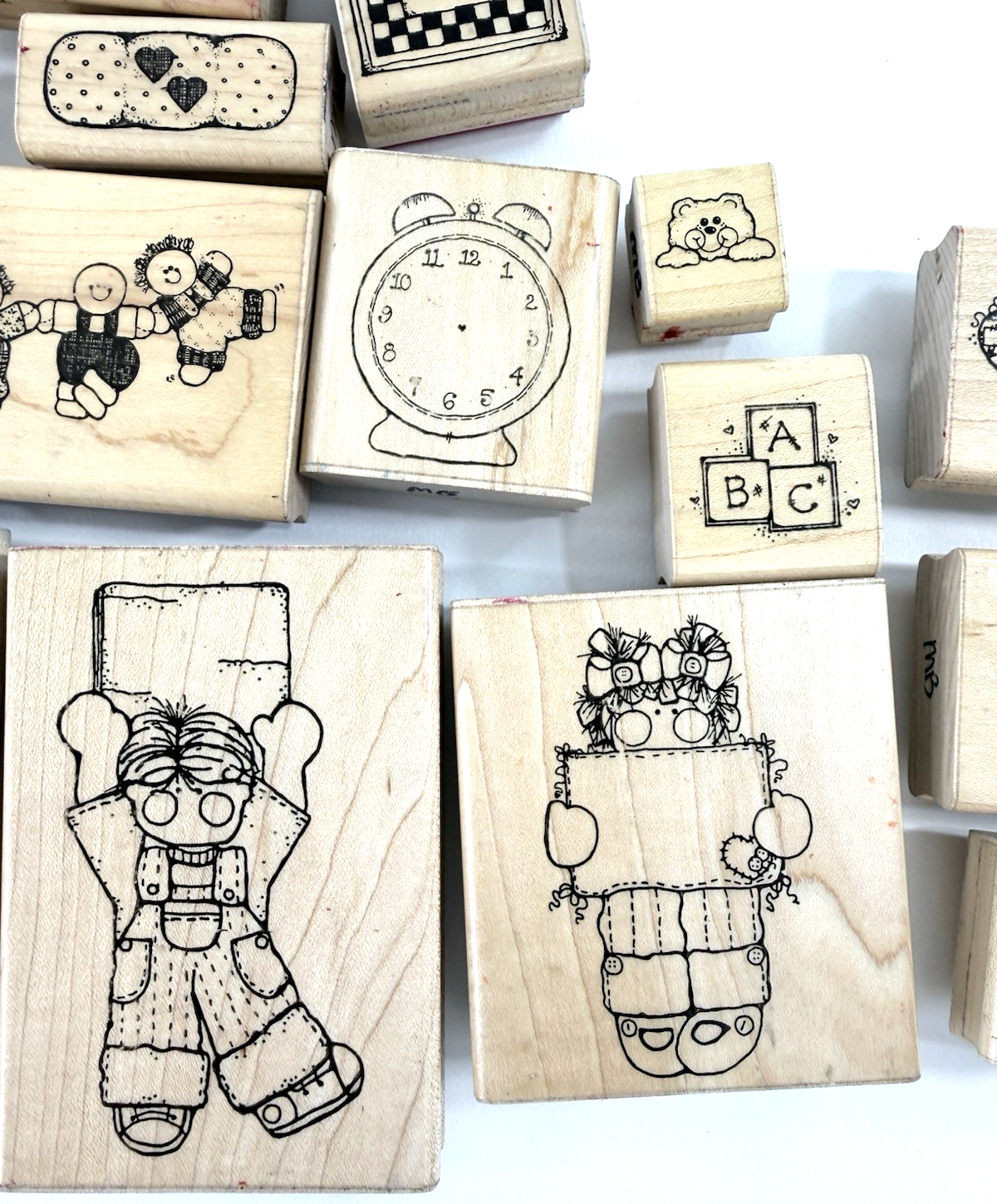 16 Pcs D.O.T.S. Wood Mounted Rubber Stamps Mixed Designs Dolls Frames Borders