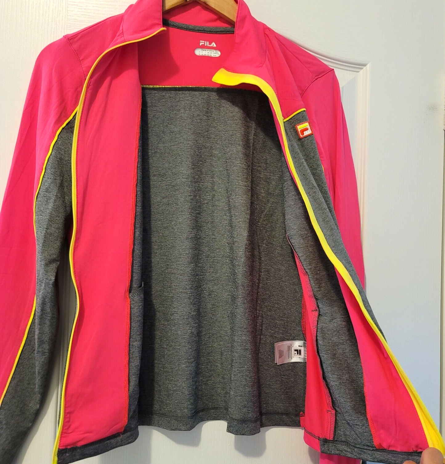 Fila Women's Medium Lightweight Pink/Yellow/Gray Athletic Running Jacket