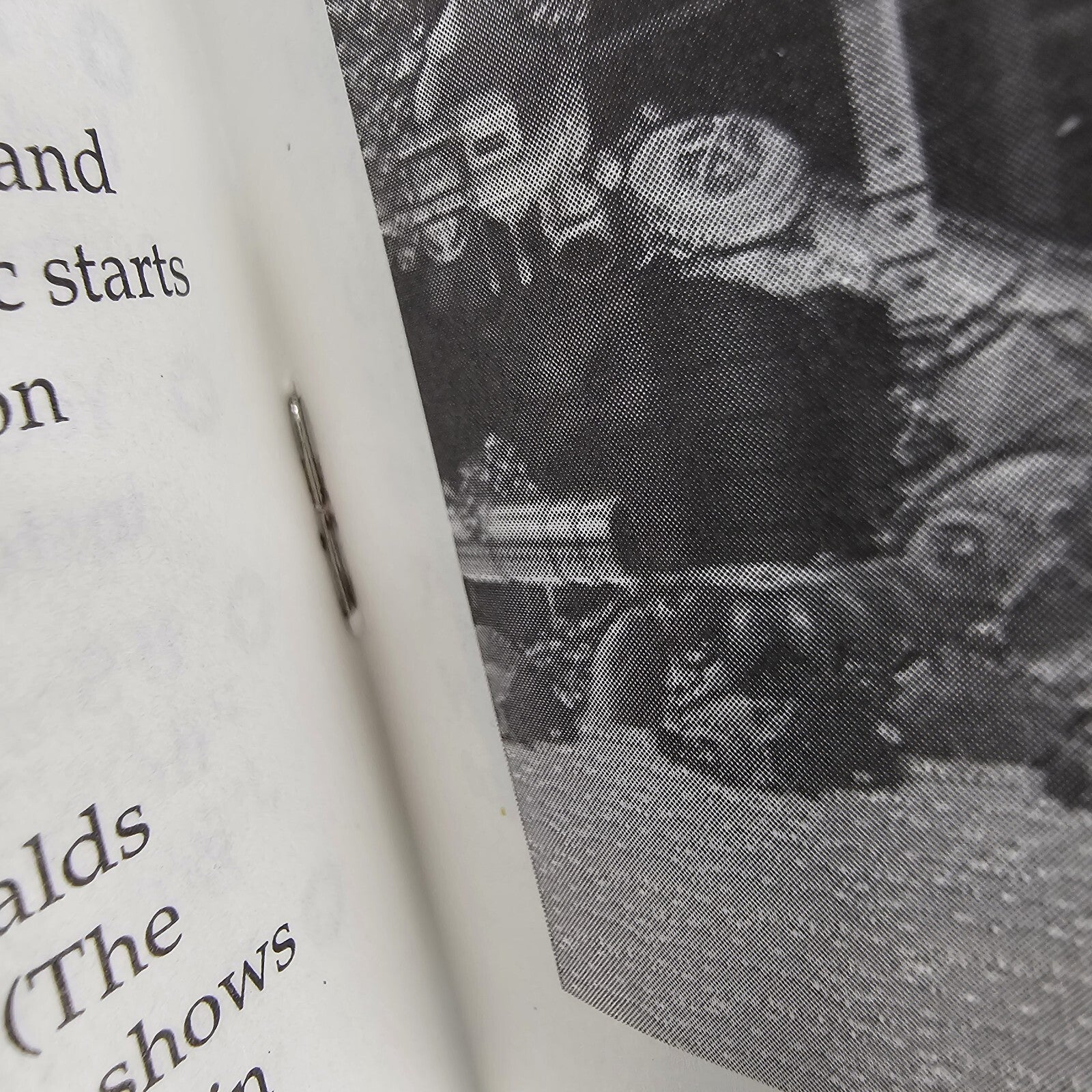 Sonic Spinball (Sega Genesis, 1993) Game Case Manual - Tested and Working