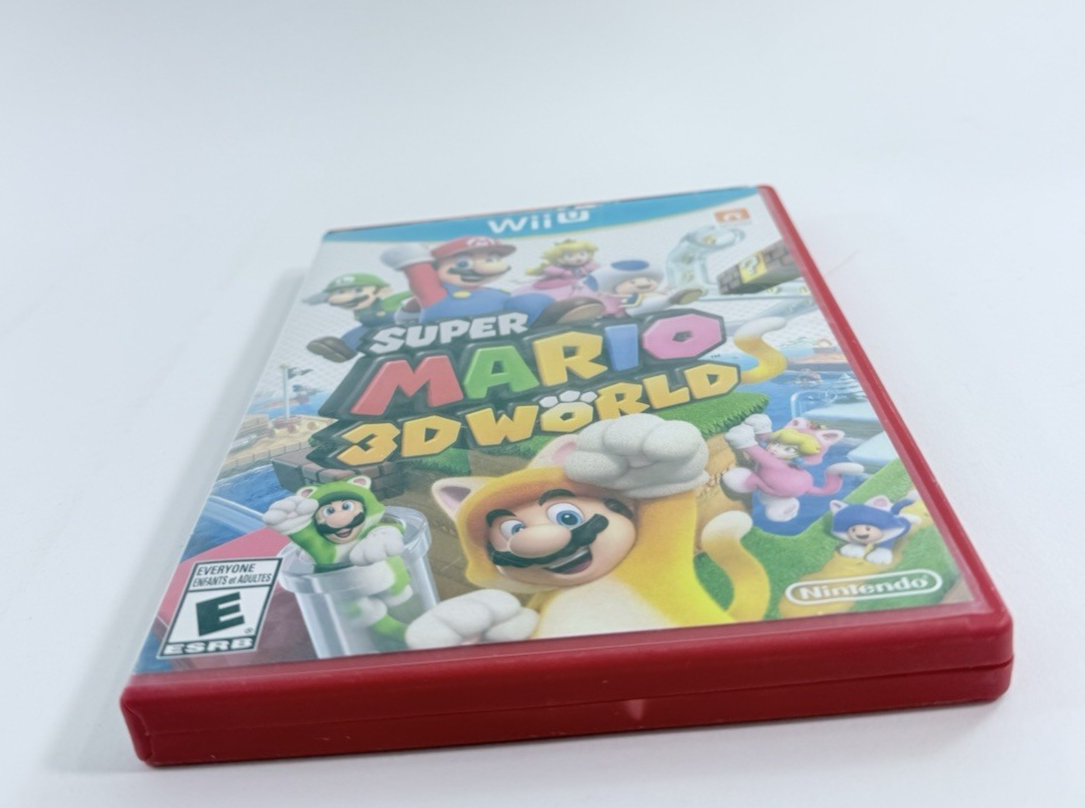 Super Mario 3D World (Nintendo Wii U, 2013) Game, Case, Manual - Tested
