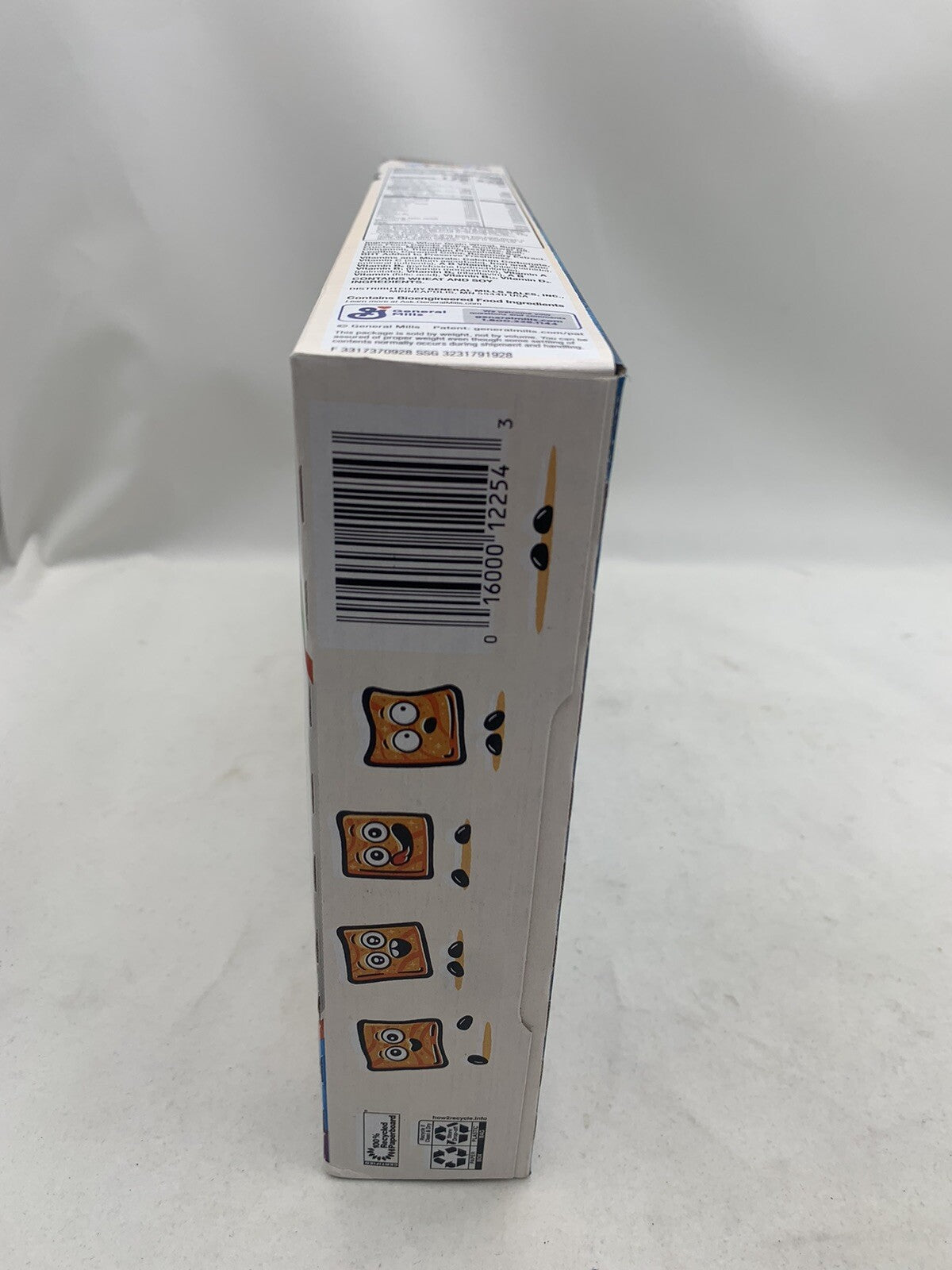 K-POP Limited Cinnamon Toast Crunch Huening Kai 12 oz. Cereal - New