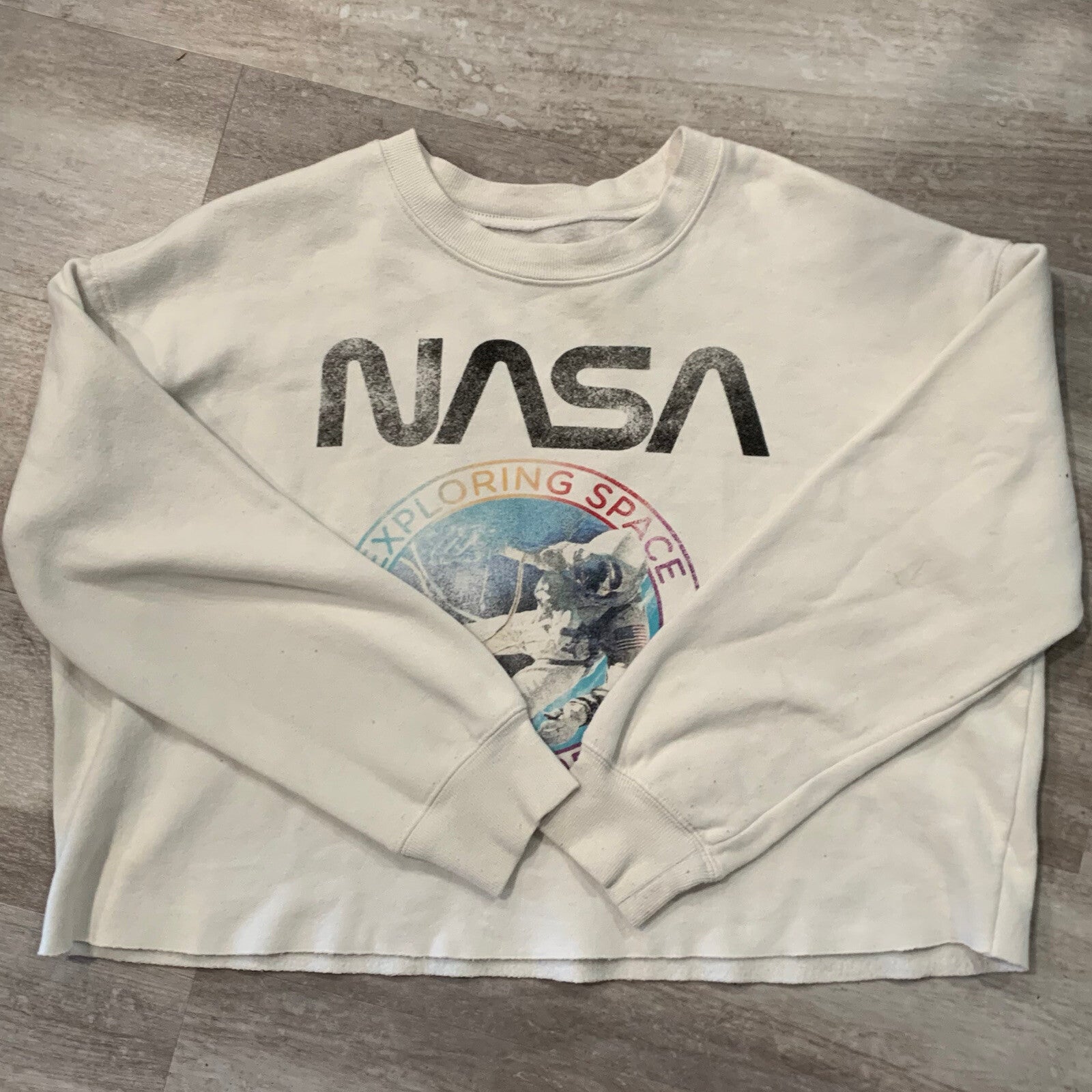 NASA Sweater Womens Medium Cutoff Pullover White