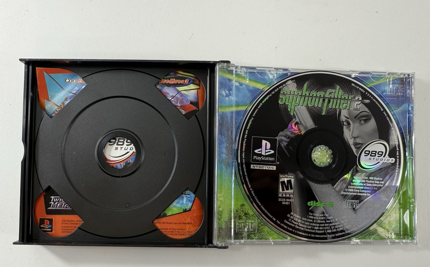Syphon Filter 2 (Sony PlayStation 1, 2000) Game Discs, Case, Manual - Tested