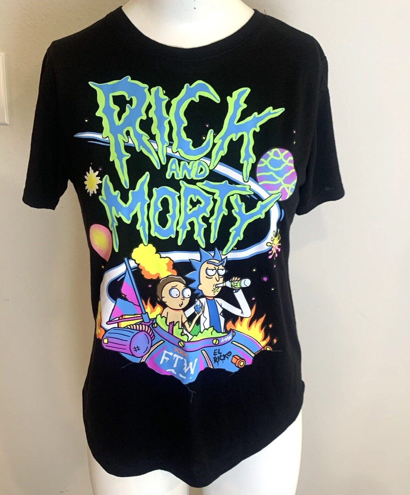 Rick and Morty Licensed Short Sleeve Graphic Print Slim-fit Womens' T-Shirt