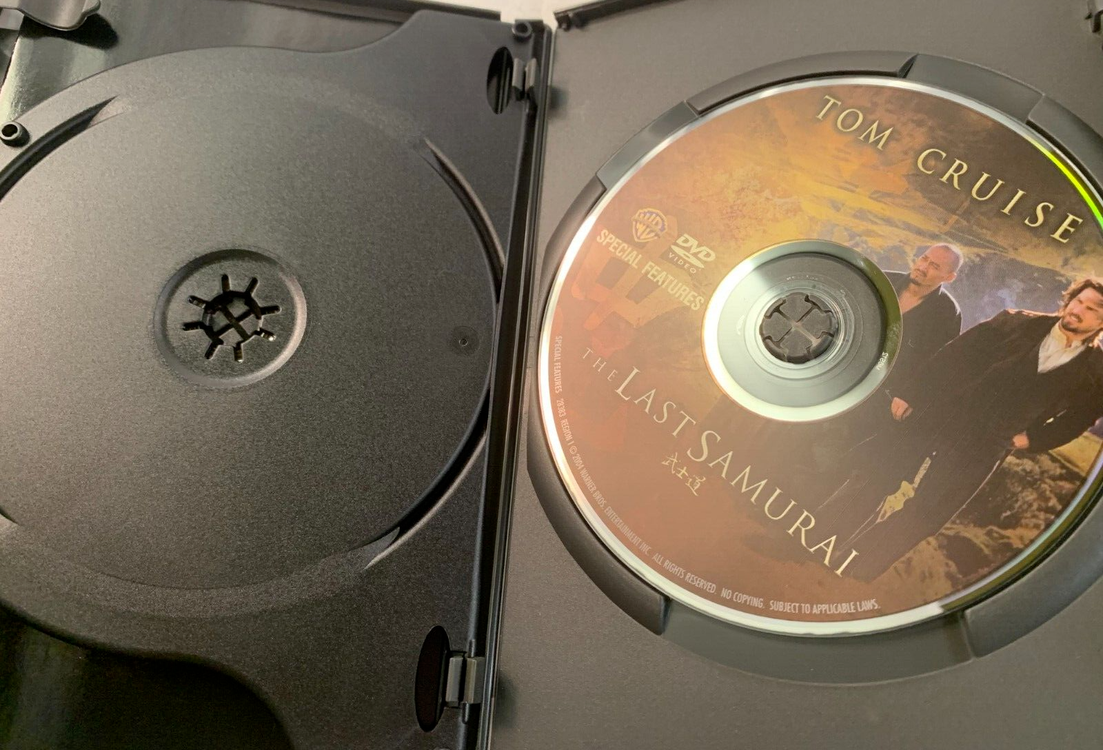 War of the Worlds (DVD bundle) Minority Report/MI:2/The Last Samurai Tom Cruise