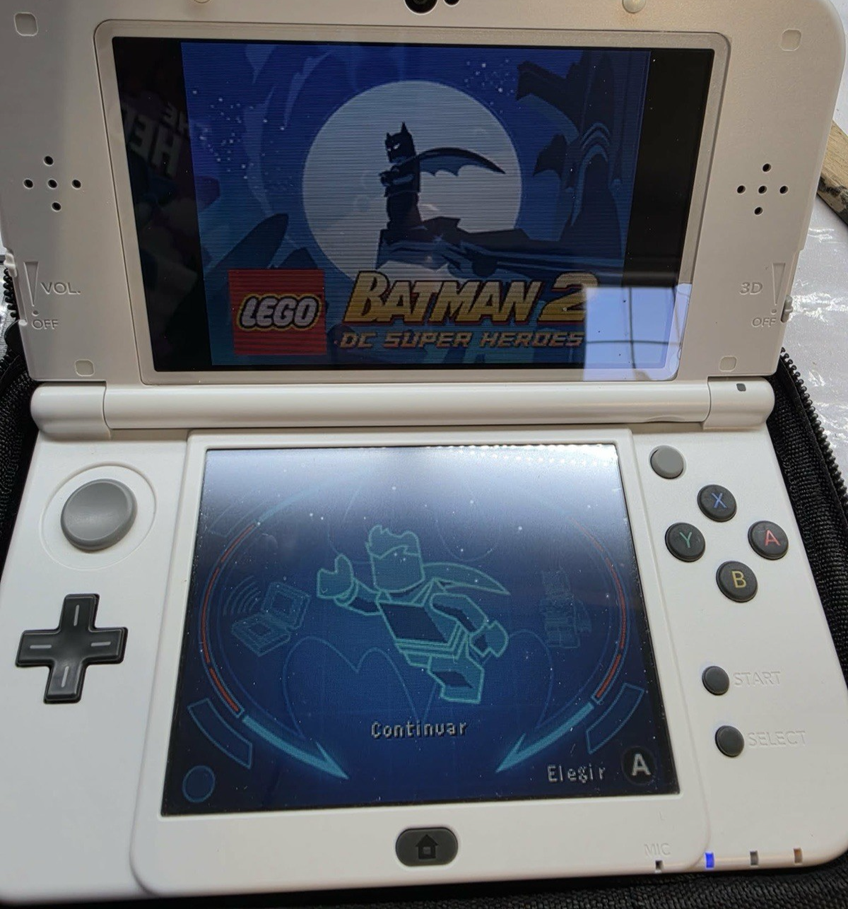 Lego Batman 2: DC Heroes (Nintendo DS, 2012) Game Case Manual Insert - Tested