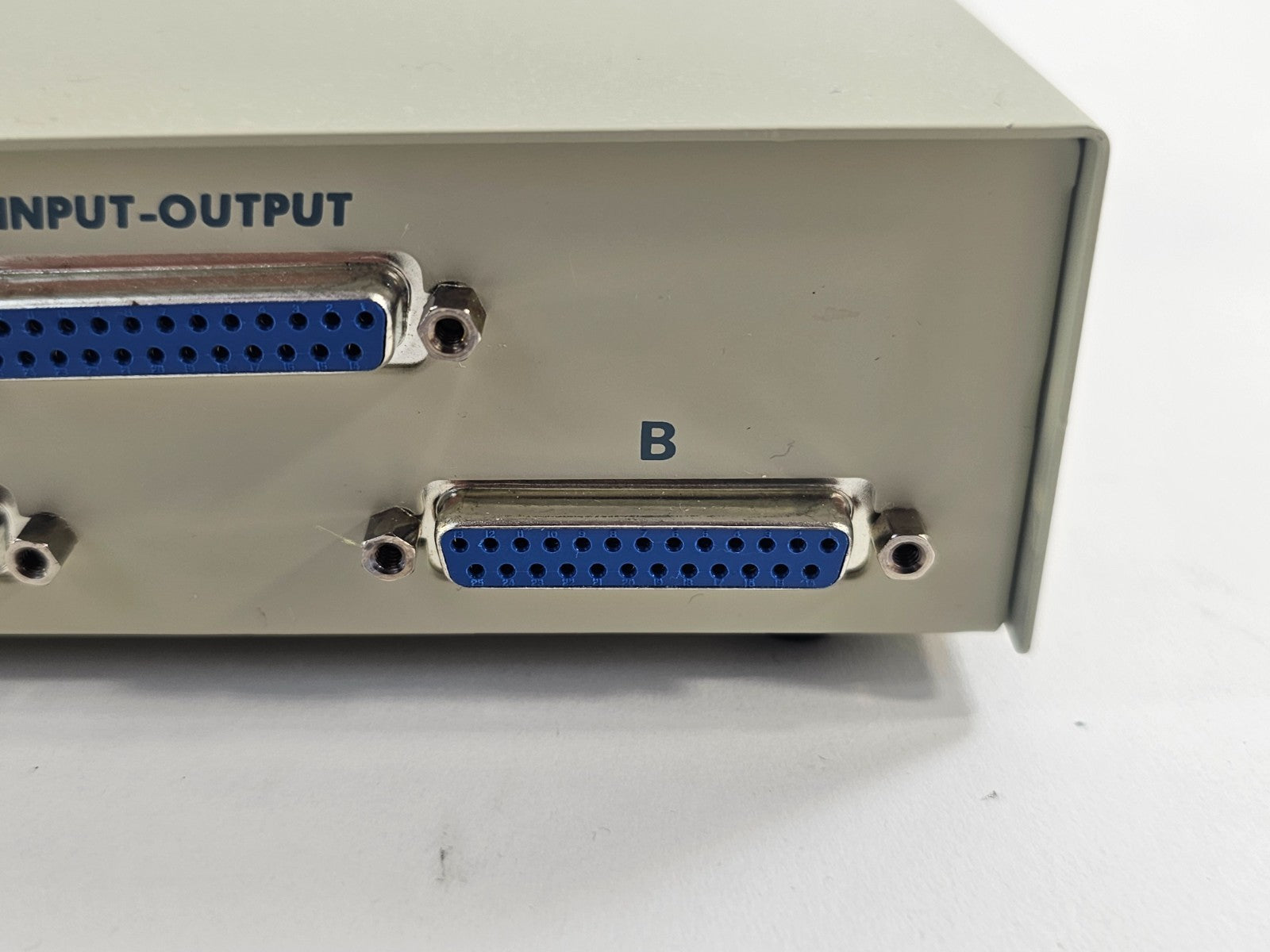 Manual  DB-25 A/B Data Switch Box - Parallel Port Selector - Power-Free - Tested