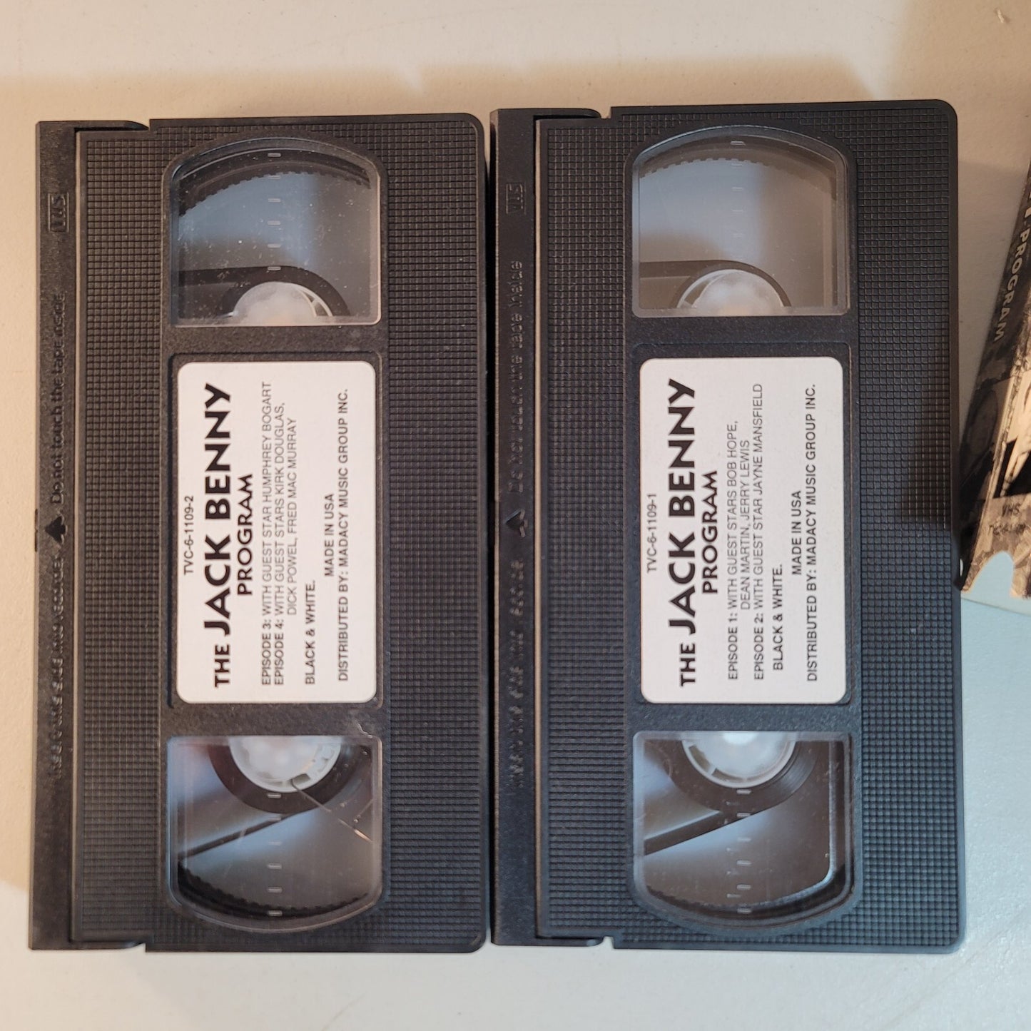 The Jack Benny Program VHS Collector's Choice (4 Episodes/2 Tapes)