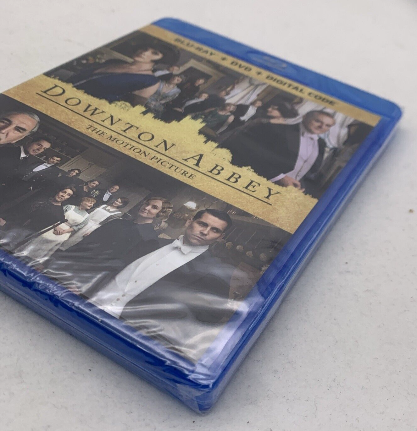 Downton Abbey: The Motion Picture (Blu-ray/DVD, 2019) New with Slipcover