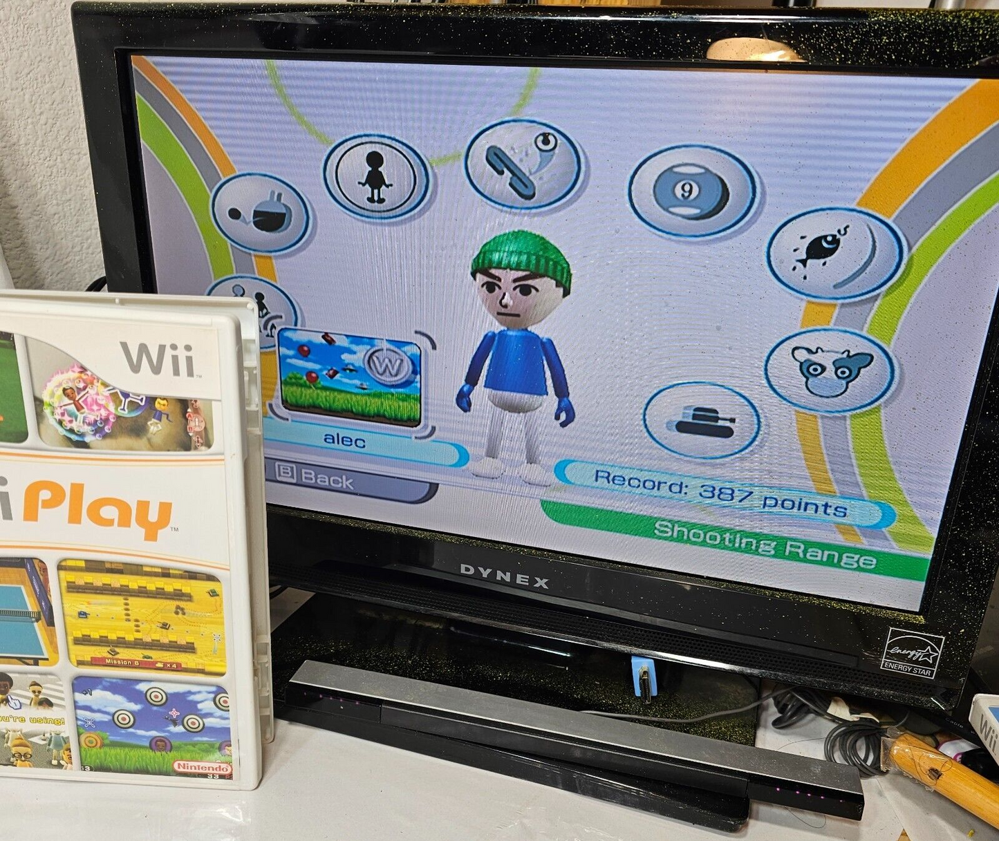 Wii Play (Nintendo Wii, 2007) Game Case Manual Insert - Tested and Working