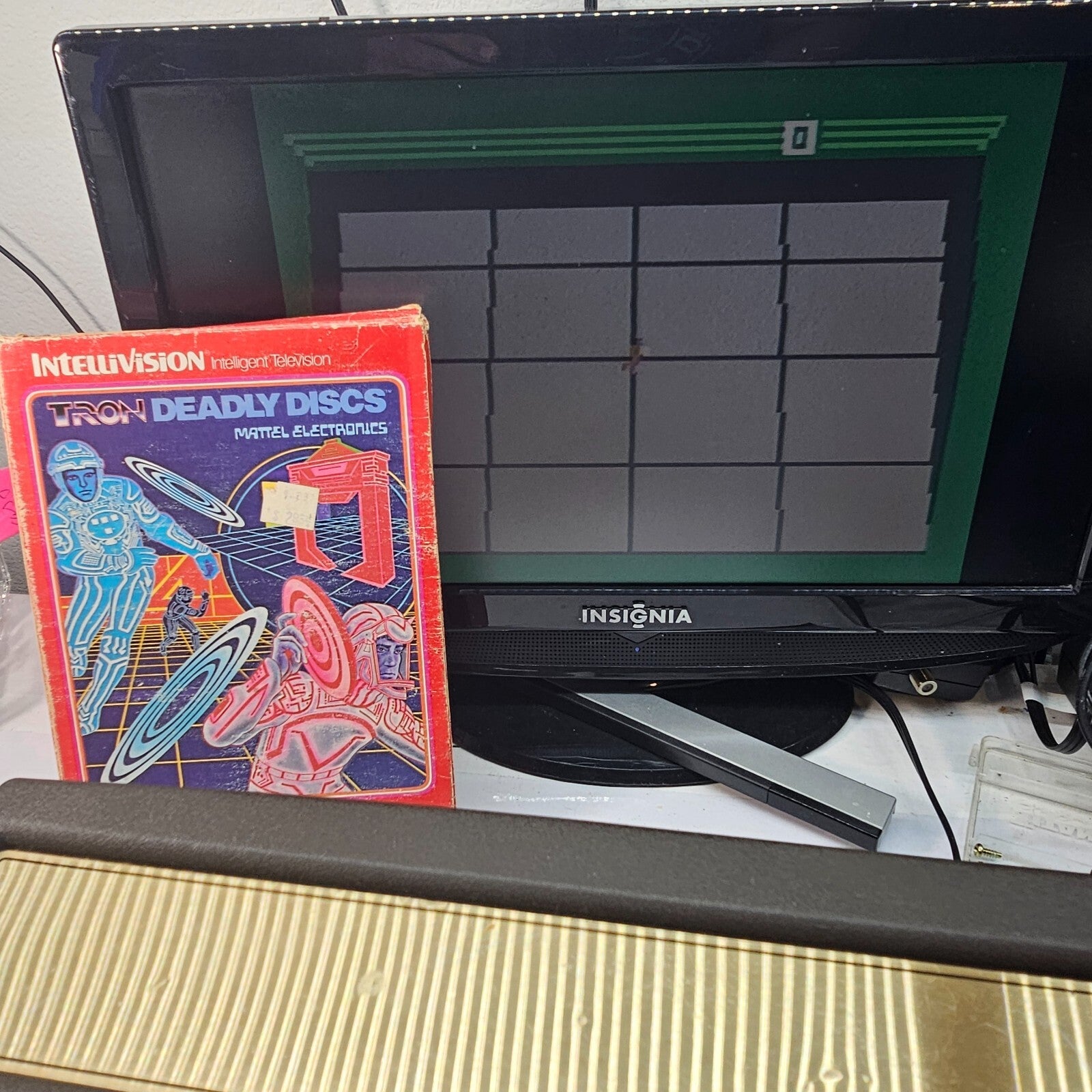 Tron Deadly Discs (Intellivision, 1982) Game Box Manual Overlay - Tested