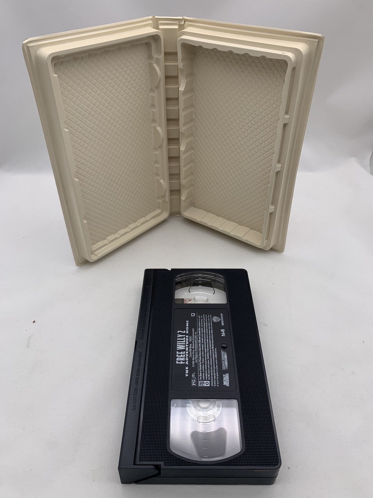 Free Willy (VHS Trilogy, Clamshell) Free Willy 2/ Free Willy 3