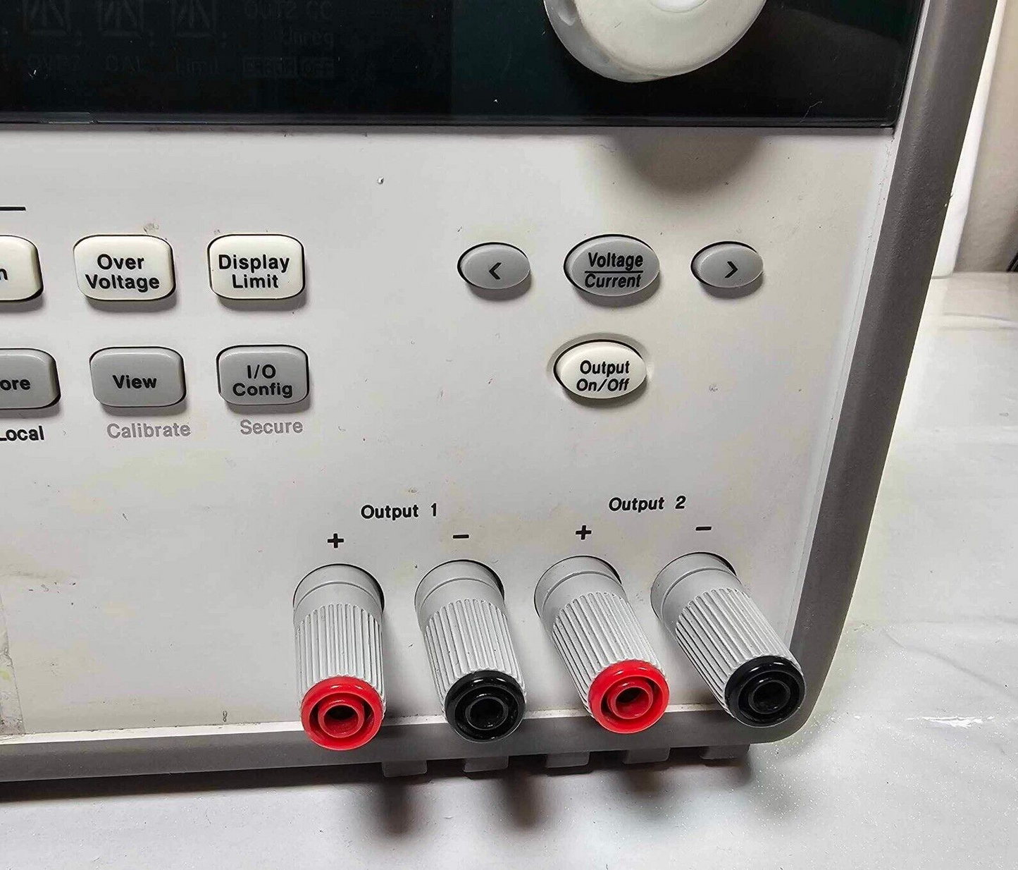 Agilent E3648A Dual Output DC Power Supply 0-8V,5A/0-20V,2.5A - Tested - 4368