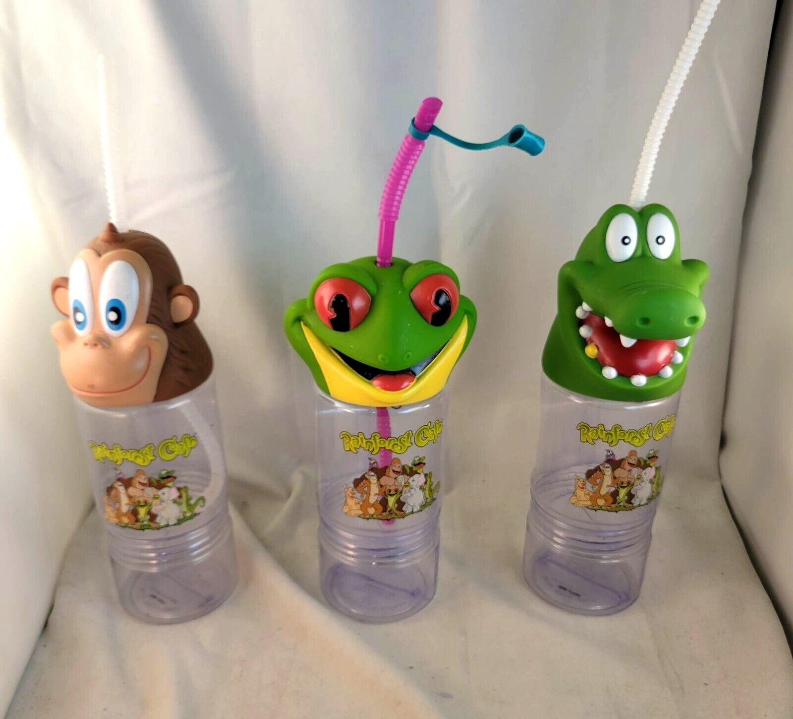 3D Frog Gorilla Alligator Rainforest Café Souvenir Travel Water Bottle W/Handle