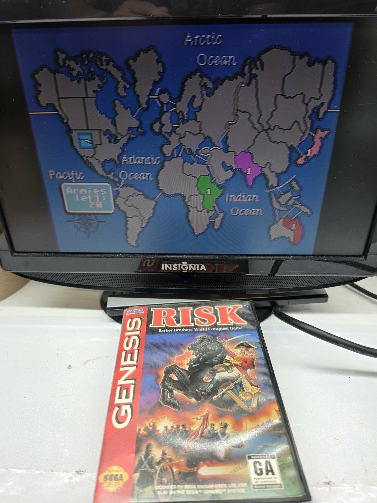 Risk (Sega Genesis, 1994) Game, Case and Manual - Tested and Working