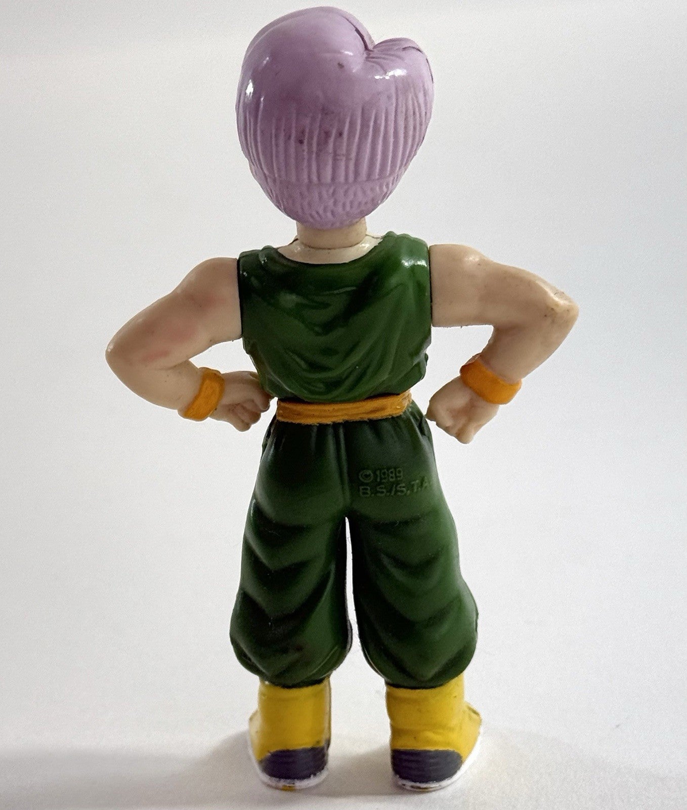 Irwin Toys 1999 Dragon Ball Z 3.75" Kid Trunks Action Figure