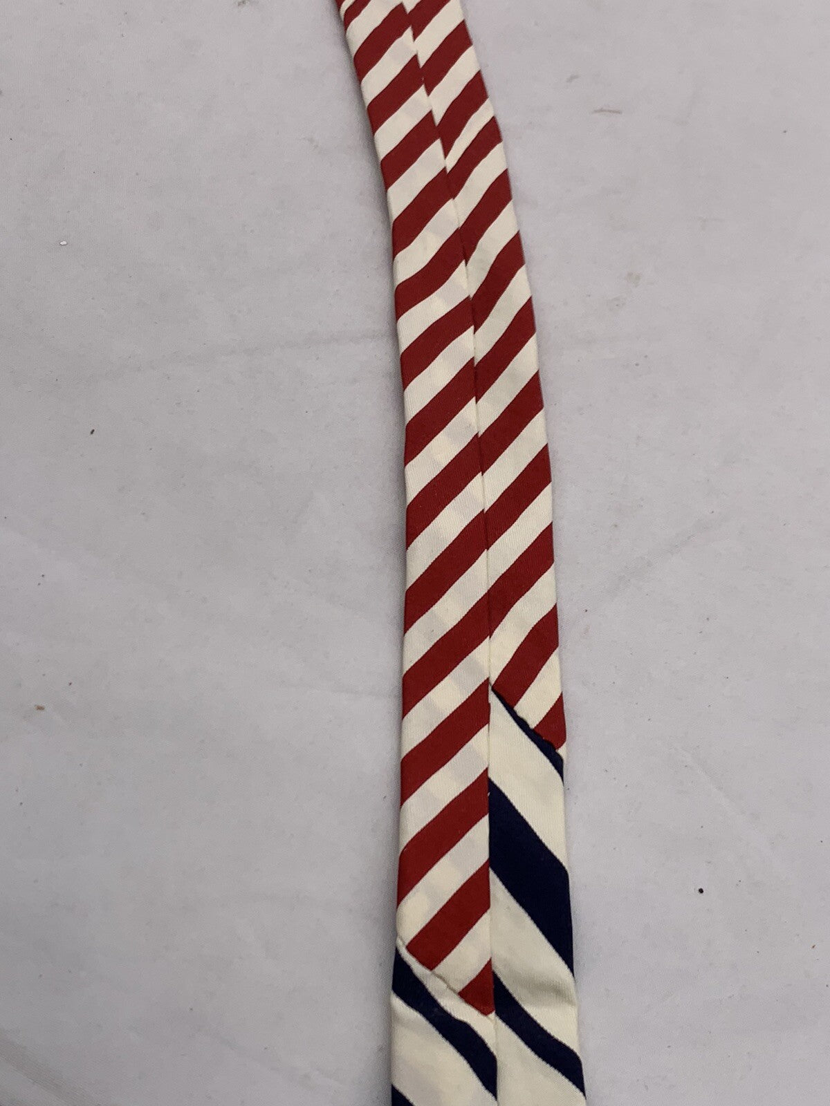 Cambridge Classic Mervyns 62” Stars And Stripes Italian Silk Necktie