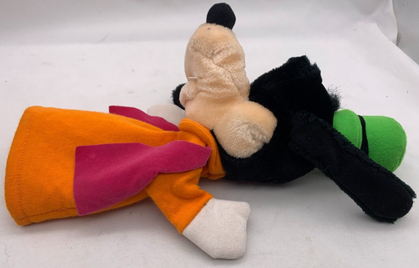 Disneyland Walt Disney World 12" Goofy Hand Puppet Plush