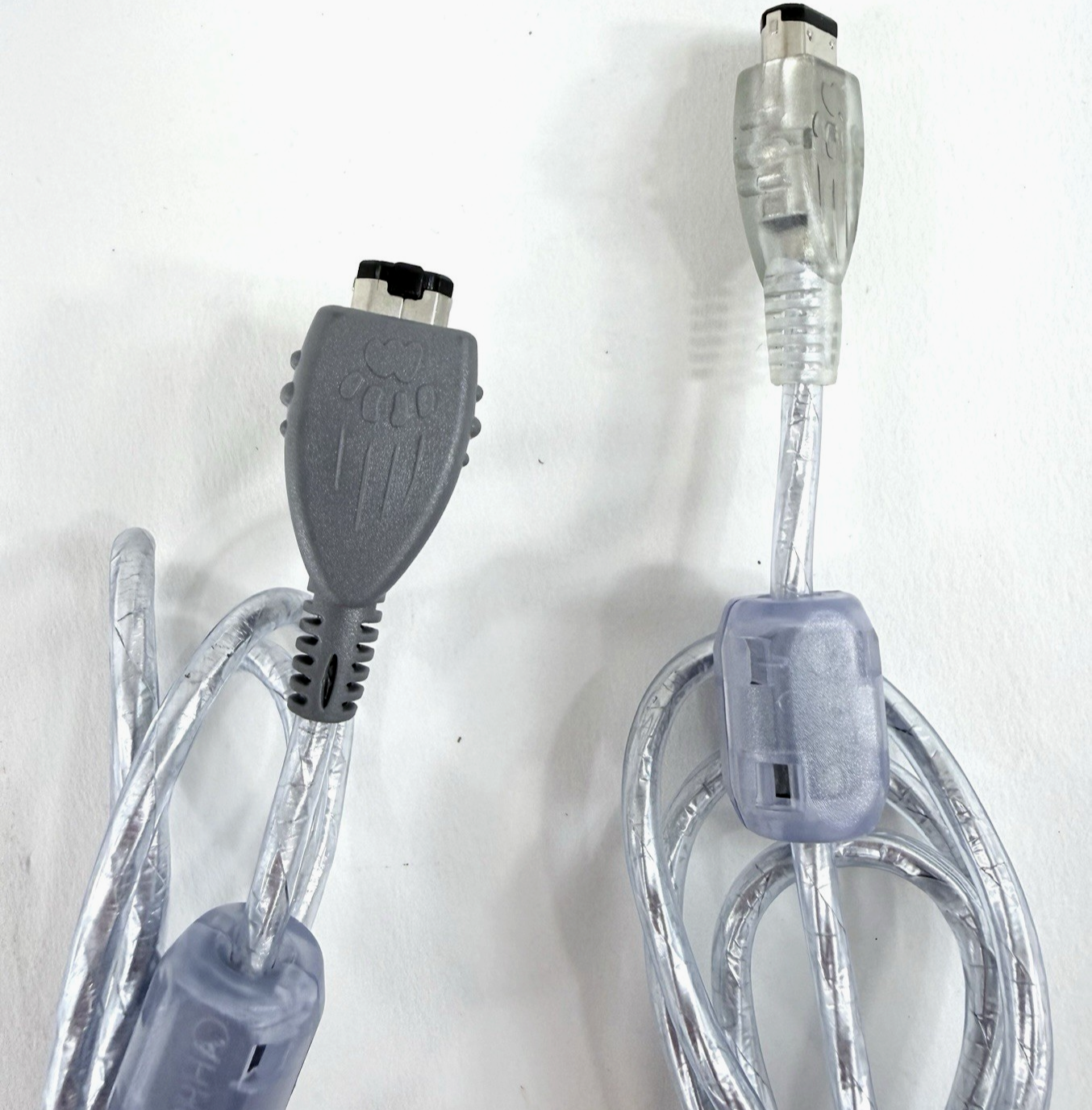 Mad Catz Game Boy Advance Silver/Purple Link Transfer Cable - Tested and Working