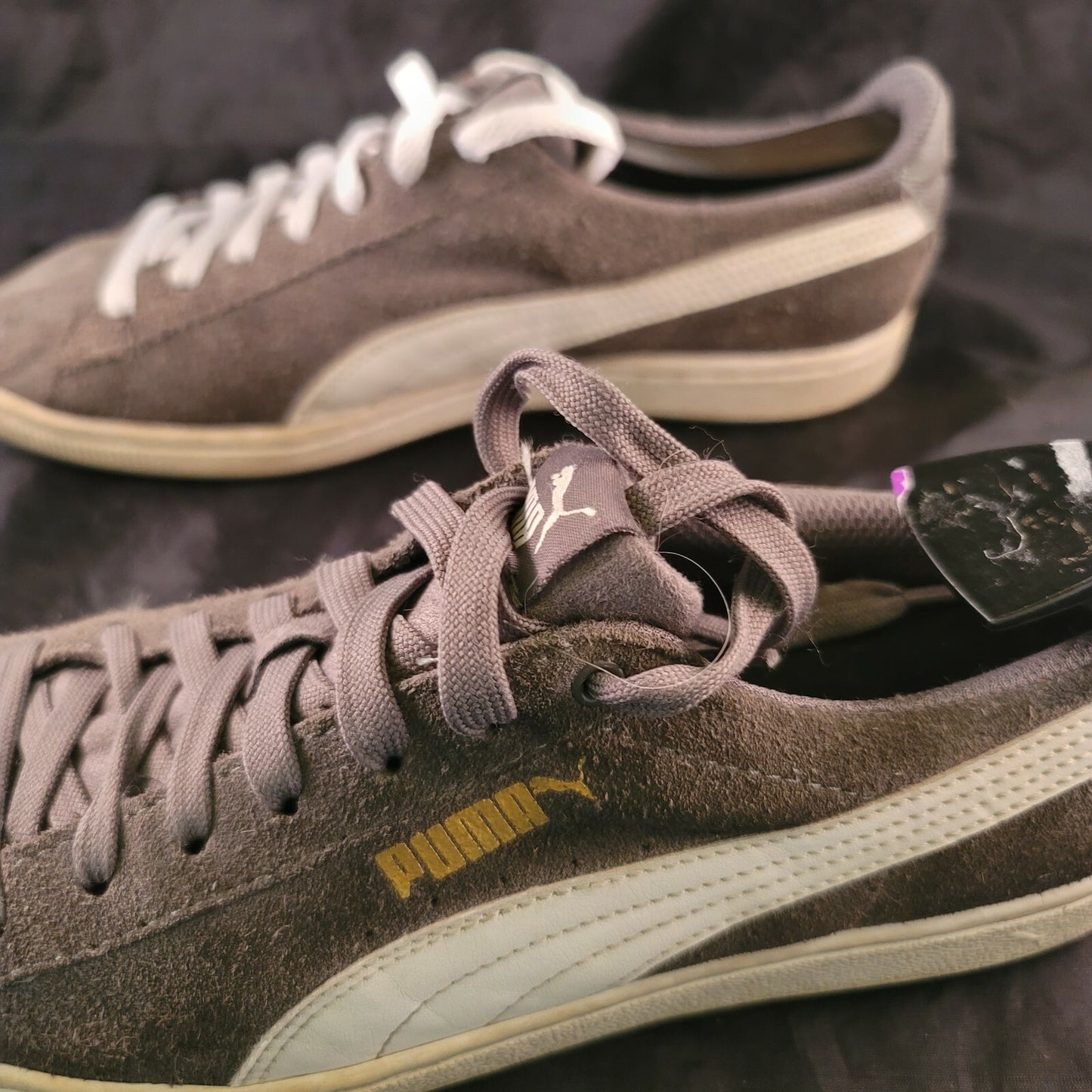 Puma VIKKY Casual Sneakers Grey / White Soft Foam Women's Size 9 362624 01