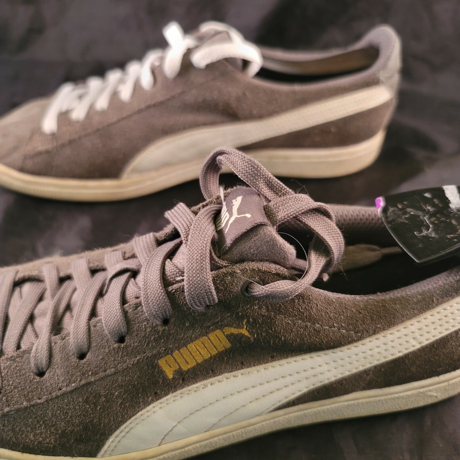 Puma VIKKY Casual Sneakers Grey / White Soft Foam Women's Size 9 362624 01