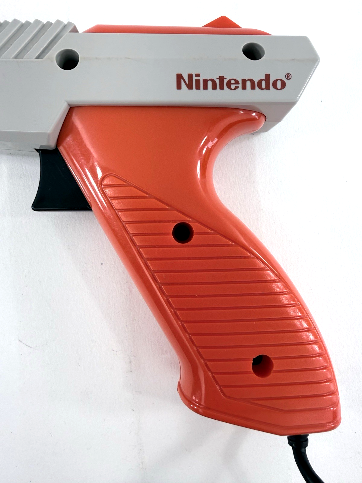 Nintendo Zapper 1985 Orange Light Gun Controller NES-005 - Tested and Working