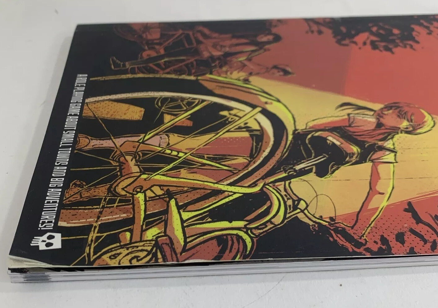 Kids on Bikes by Doug Levandowski and Jon Gilmour (2018, Trade Paperback)