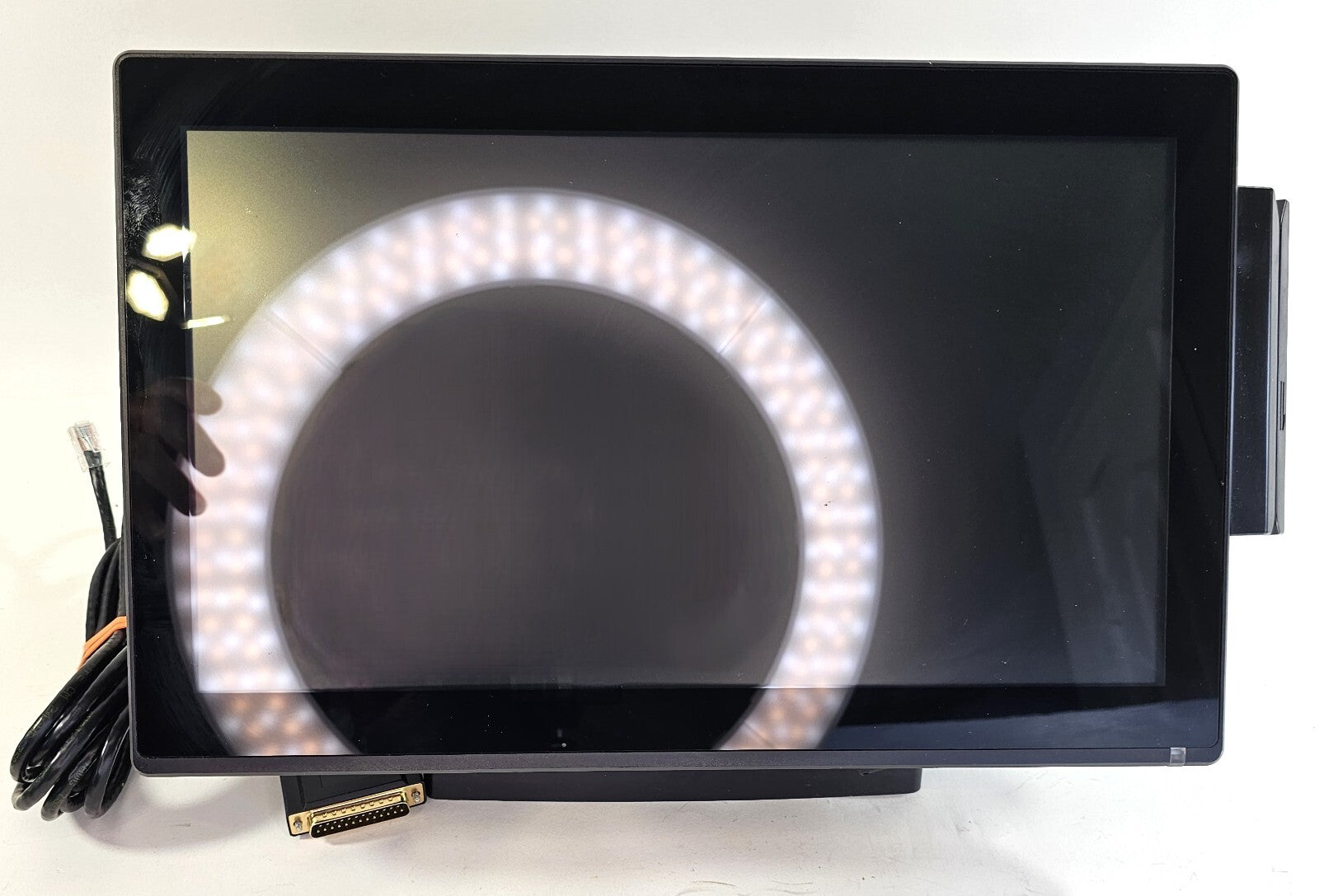 Revention HungerRush 360 HR 5686 Restaurant Point-of-Sale Computer - Tested