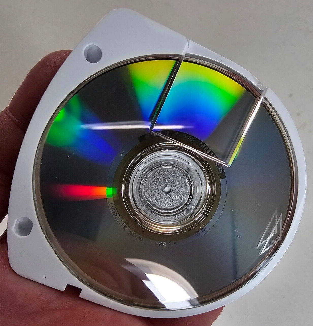 Hot Wheels Ultimate Racing (Sony PlayStation PSP, 2007) Game Case Manual