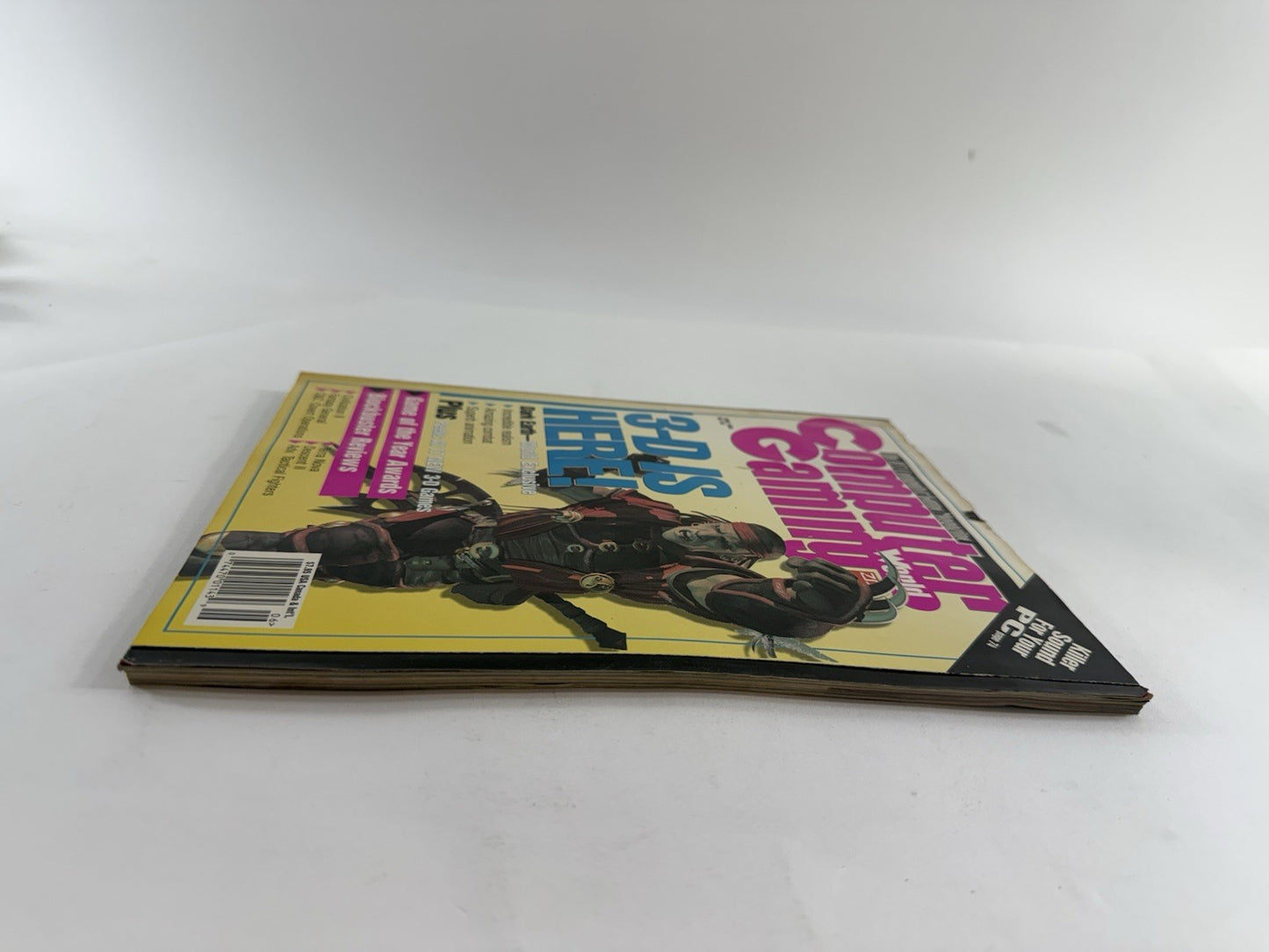 Computer Gaming World Magazine June 1996 #143  3-D Is Here! Dark Earth Cover