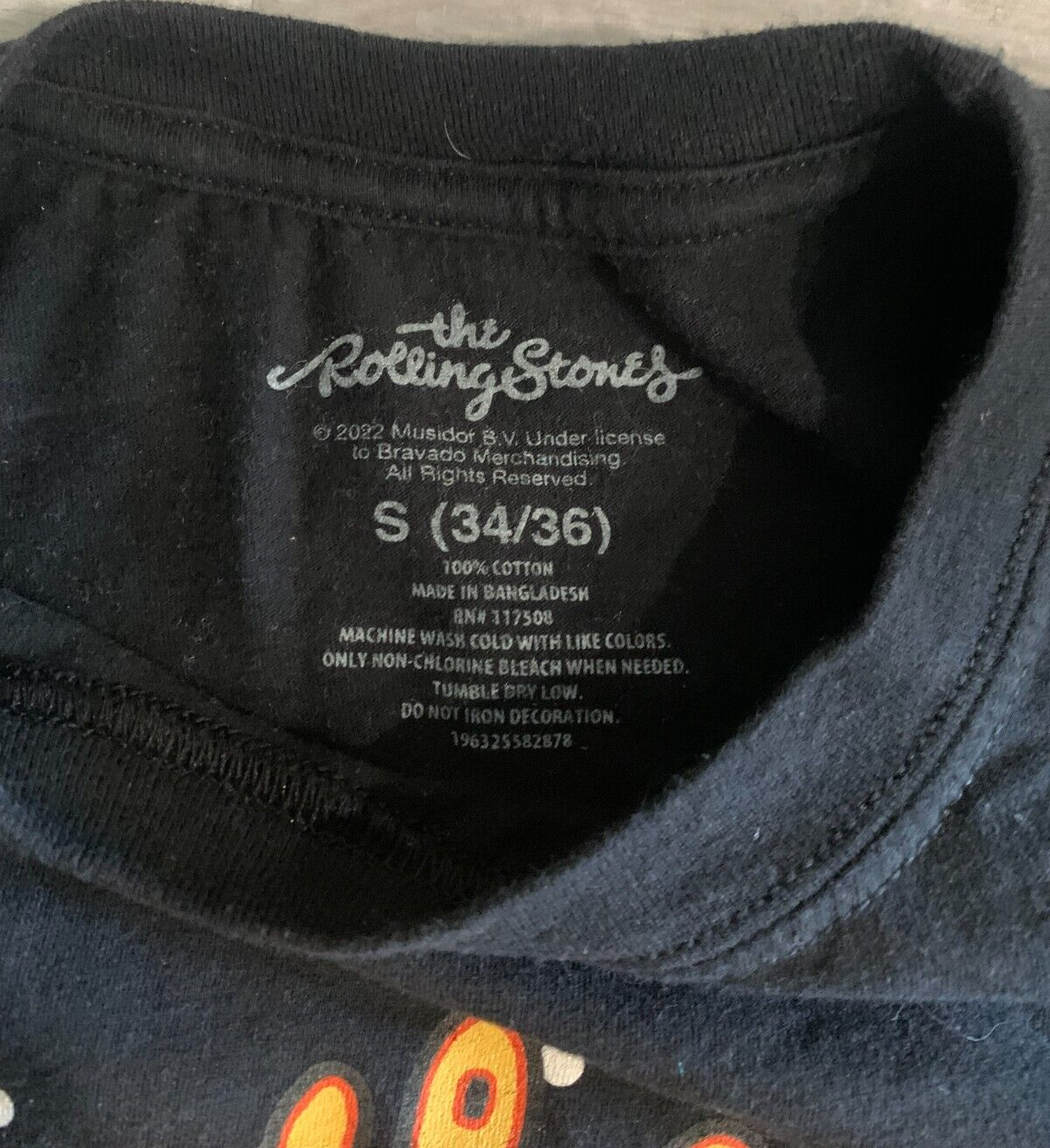 Rolling Stones 2022 Tongue & Lips Logo Classic Rock Adult Size Small T-Shirt