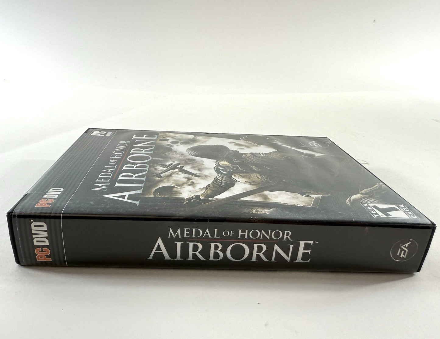Medal of Honor: Airborne (PC DVD, 2007) Game, Case, Manual, and Insert