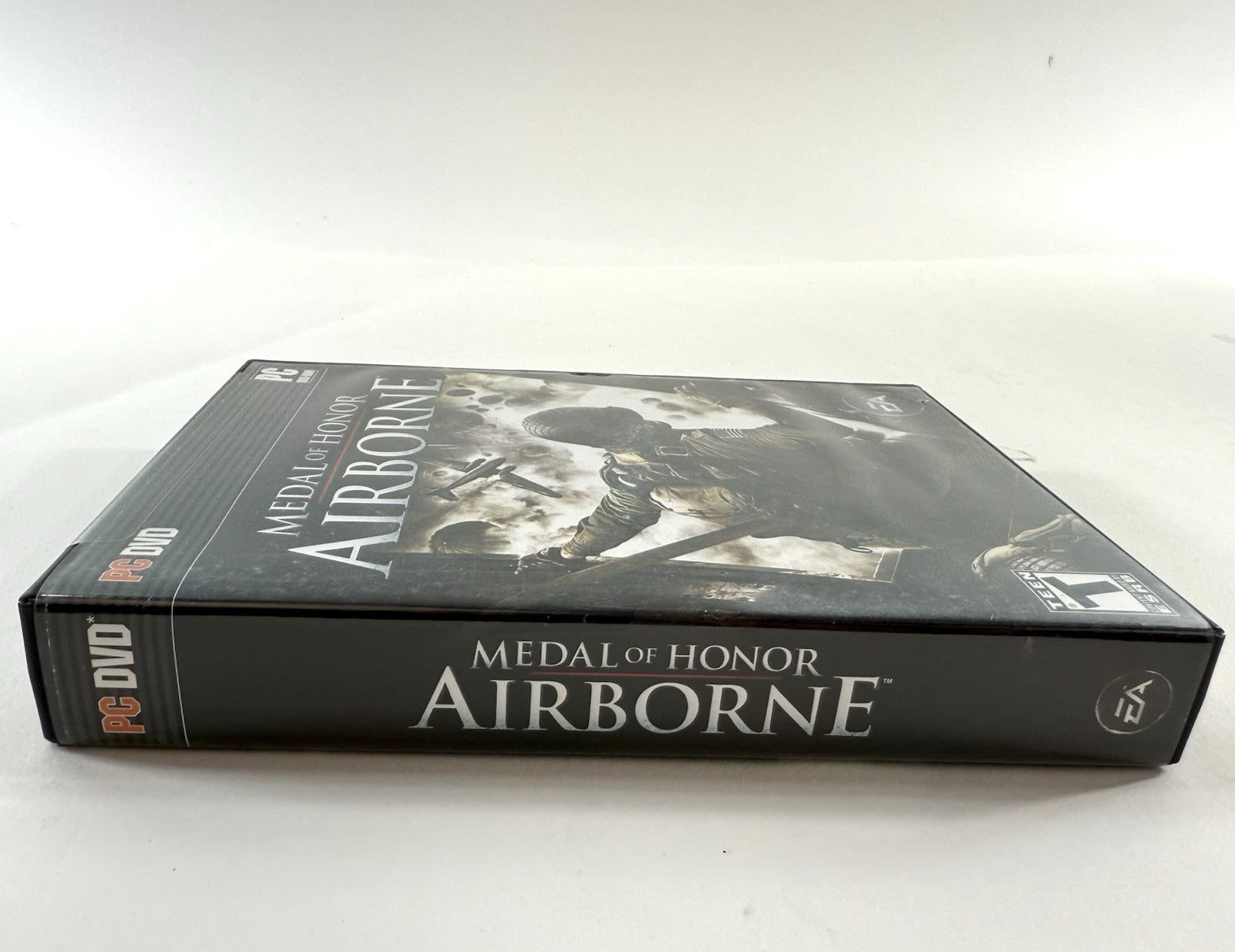 Medal of Honor: Airborne (PC DVD, 2007) Game, Case, Manual, and Insert