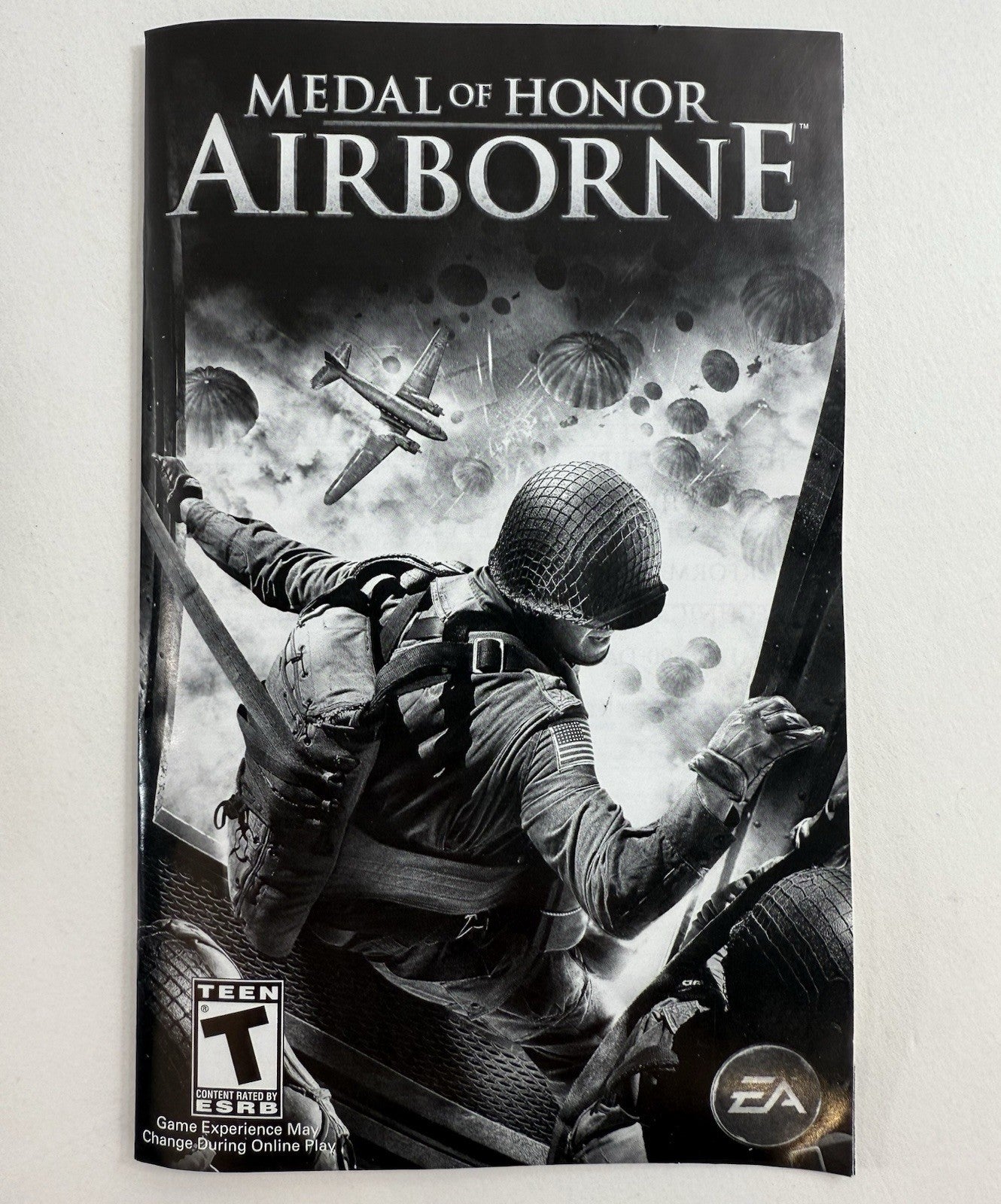 Medal of Honor: Airborne (PC DVD, 2007) Game, Case, Manual, and Insert