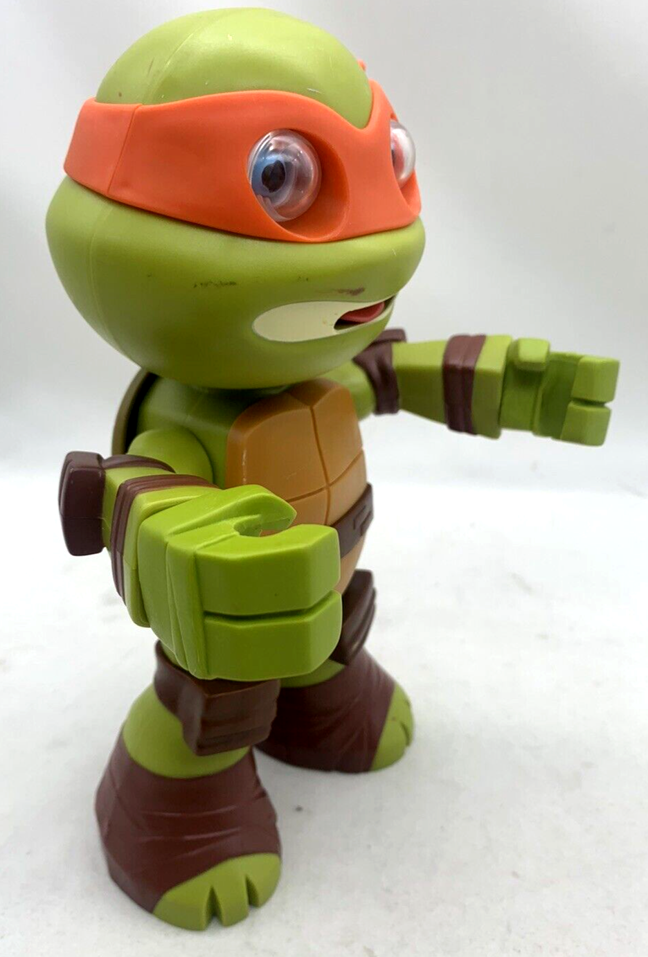 Viacom 2015 Teenage Mutant Ninja Turtles 9”Michelangelo Squeeze Em Action Figure